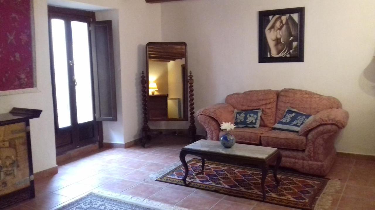 Casa Amparo Bed & Breakfast San Martín de Unx Eksteriør bilde